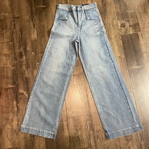 Gap Sky High Wide-Leg Jeans (Tall)